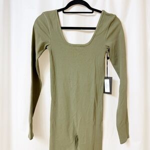 Brunette The Label Ribbed Long Sleeve Jumpsuit Olive Green Small Medium NWT